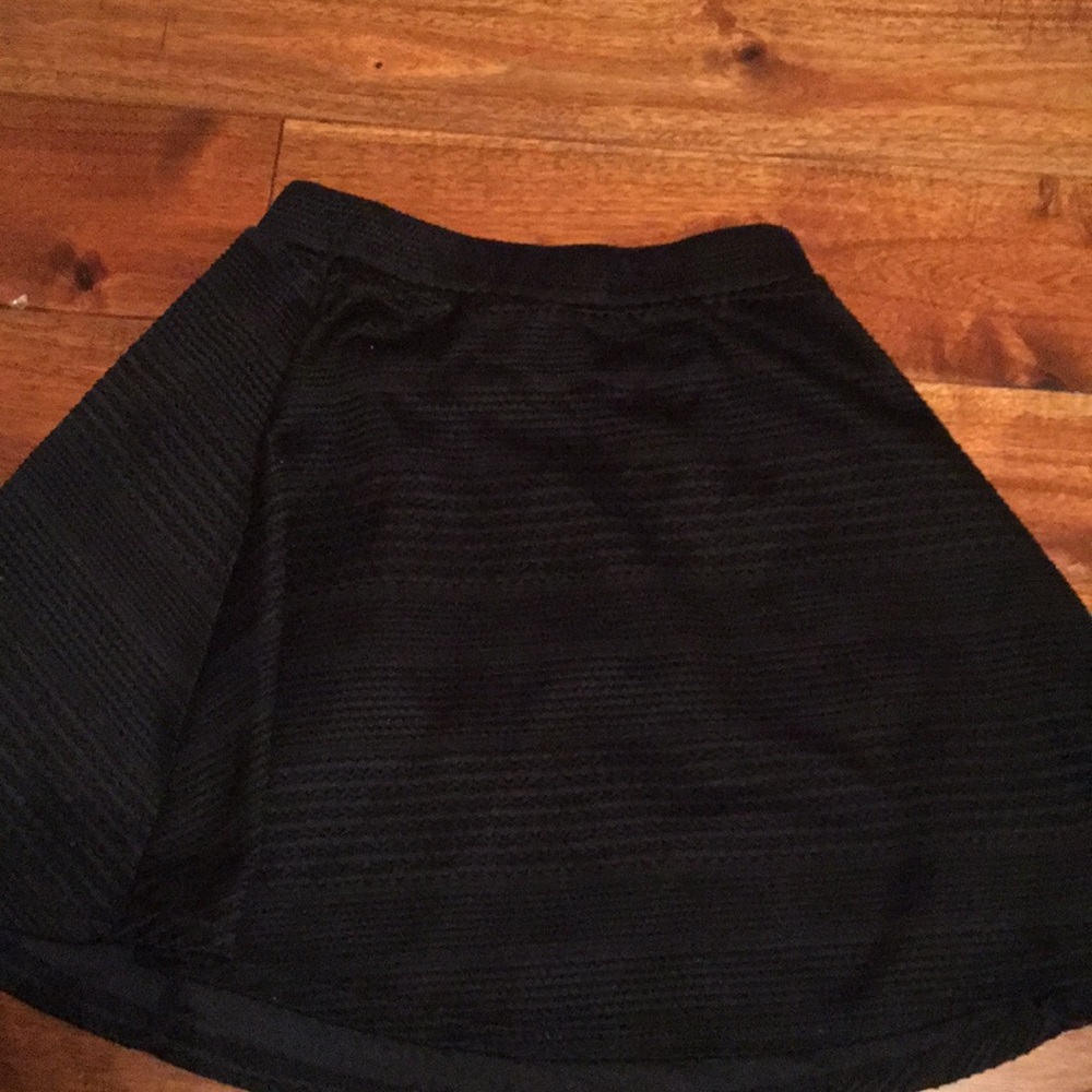 Black skater skirt